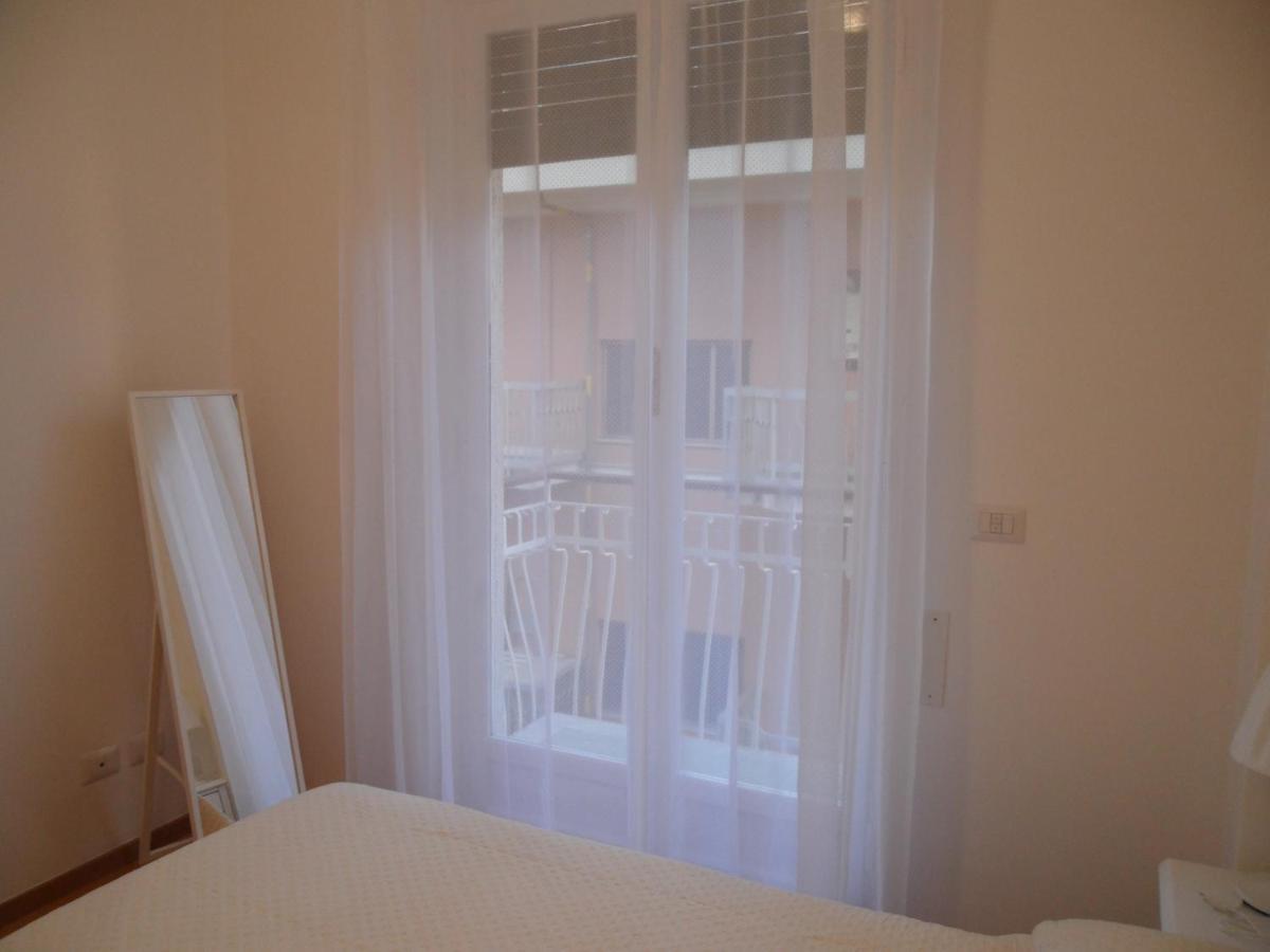 La Vie En Rose Apartment Rapallo Exterior photo