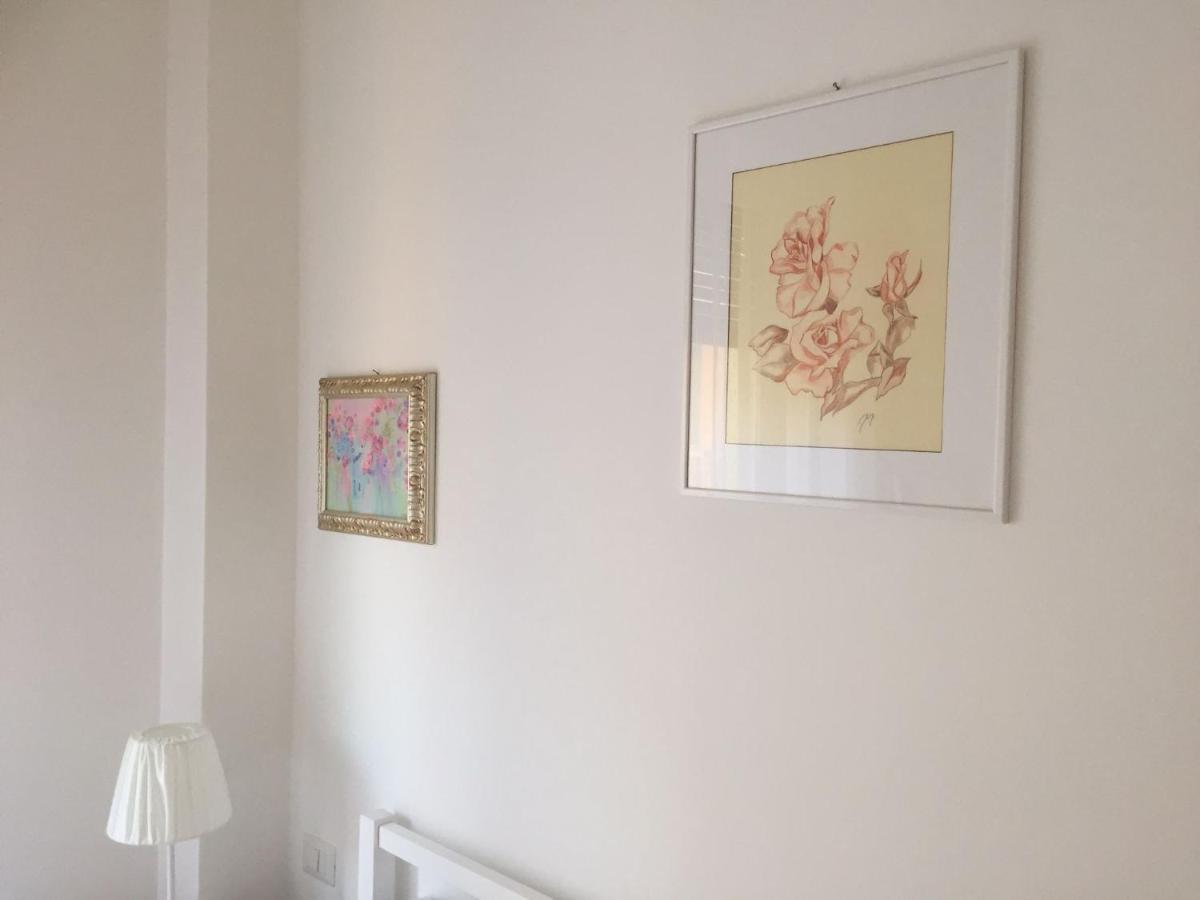 La Vie En Rose Apartment Rapallo Exterior photo