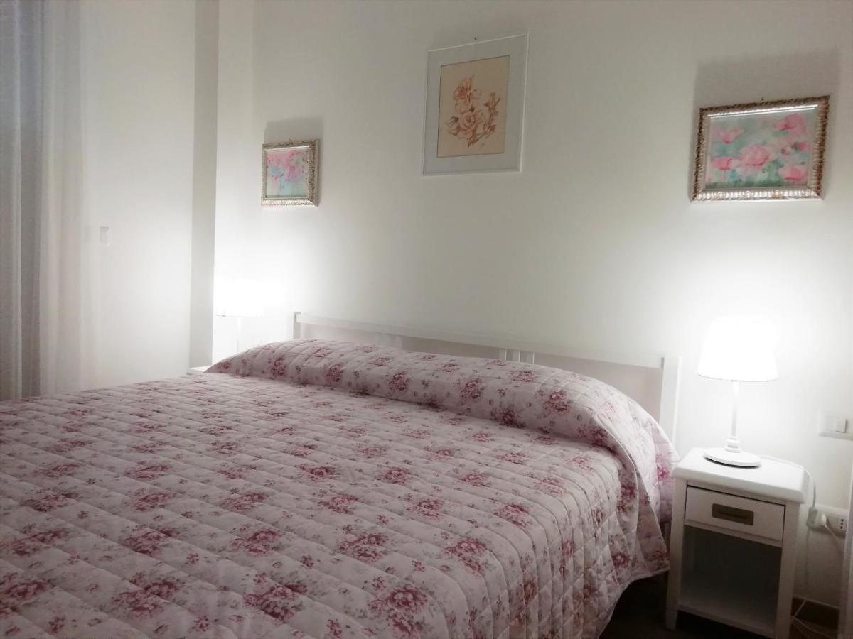 La Vie En Rose Apartment Rapallo Exterior photo